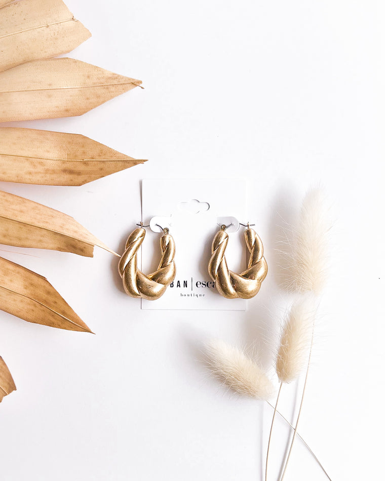 Chunky Twisted Hoop Earrings  [gold]