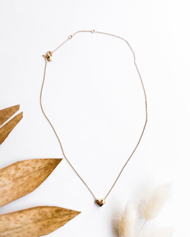 Dainty Heart Necklace [gold]