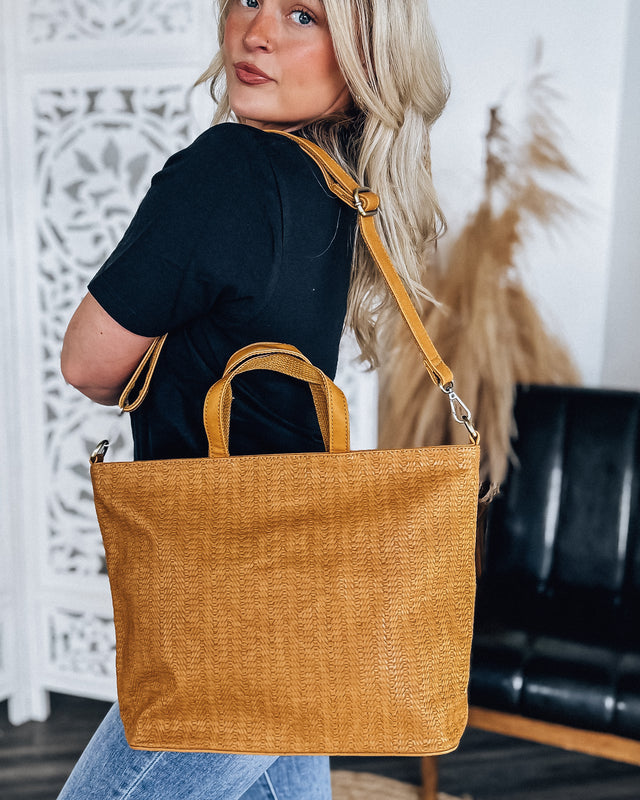 Woven Convertible Shopper Bag [brown]