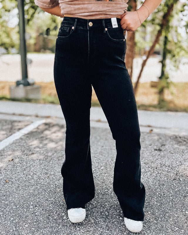 A-List Judy Blue High Waist Tummy Control Flares [black]