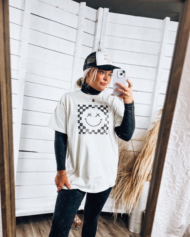 Check Your Happy Tee [ivory/blk]
