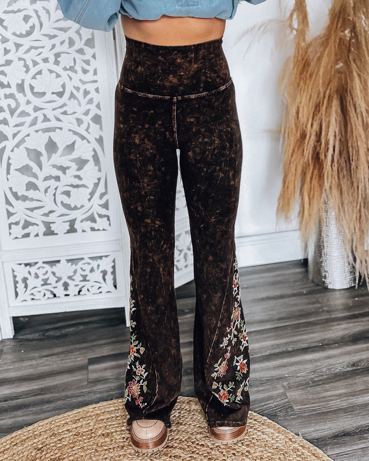 Wild Flower Pants [black/brown]