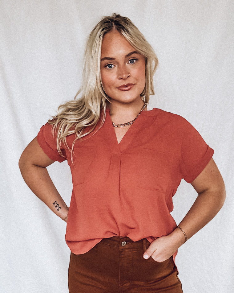 Split Neck Tee [terracotta]