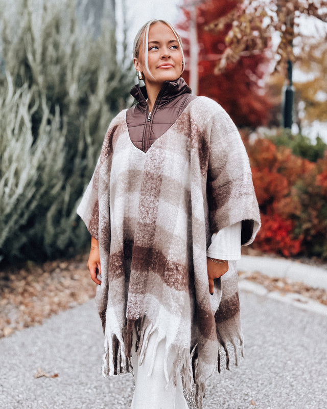 Harvest Plaid Poncho [brown/beige]
