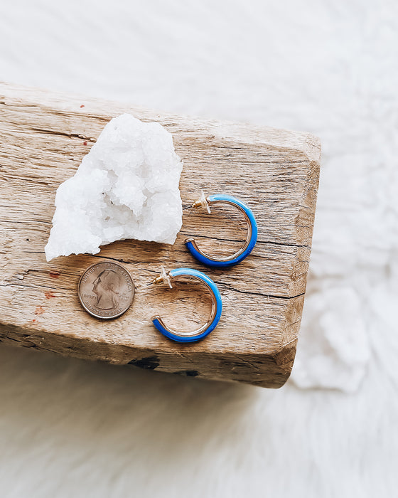 Enamel Hoop Earrings [blue]