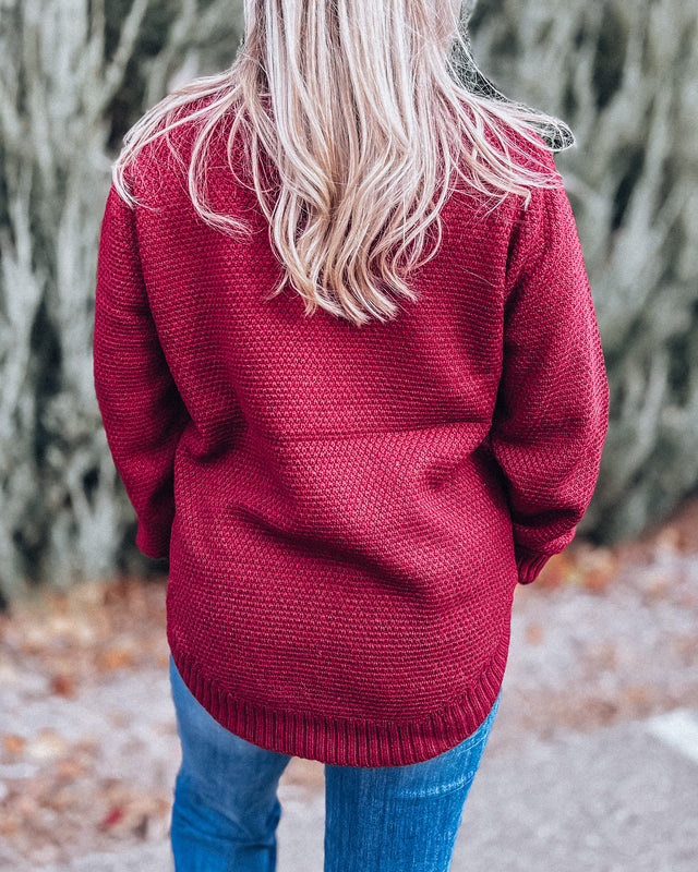 Round Neck Sweater [cabernet]