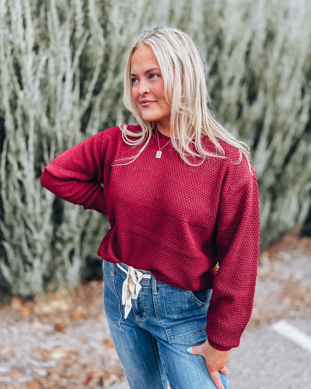 Round Neck Sweater [cabernet]