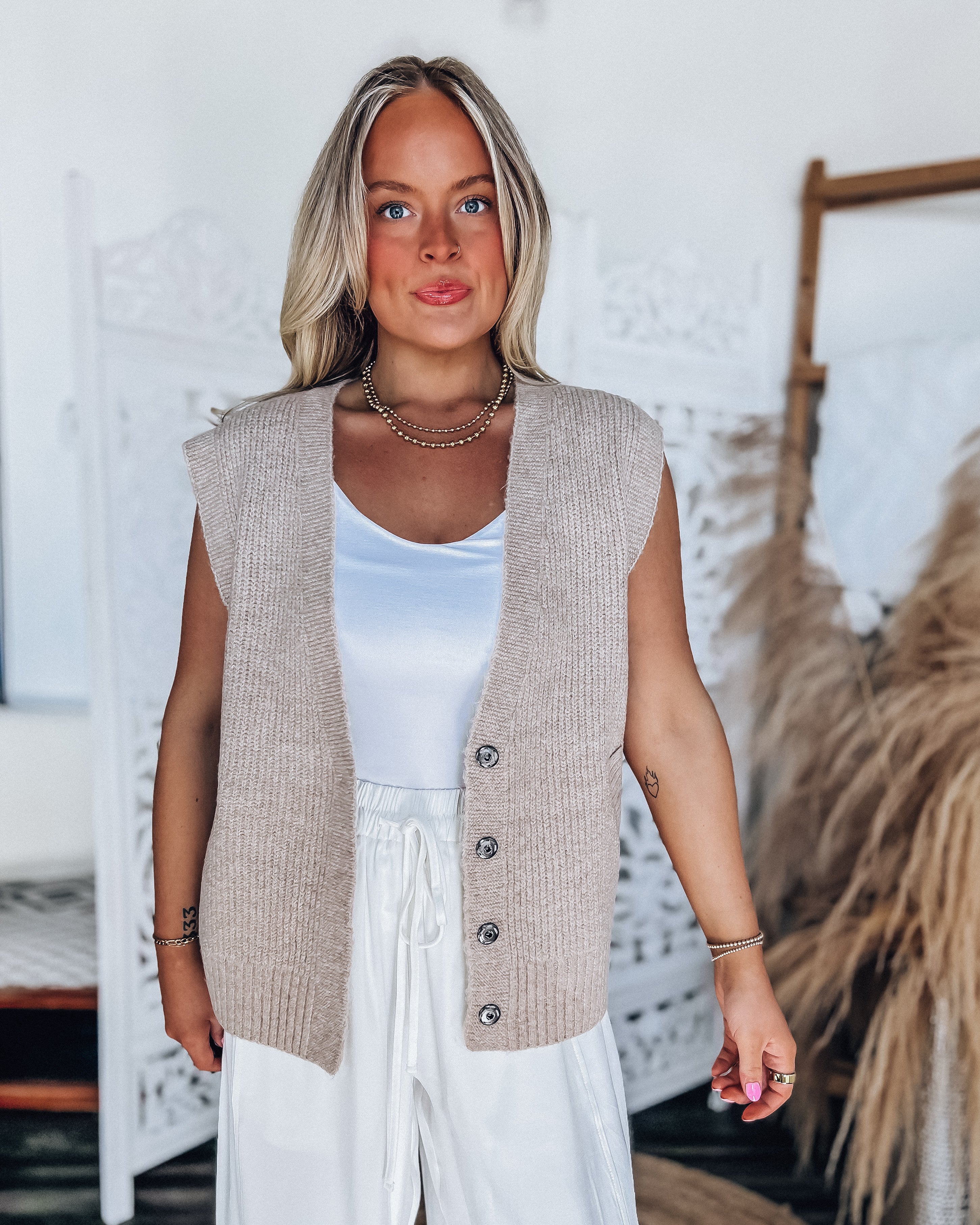 Salt Water Sweater Vest  [mocha]