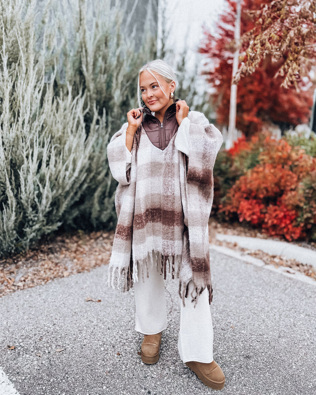 Harvest Plaid Poncho [brown/beige]