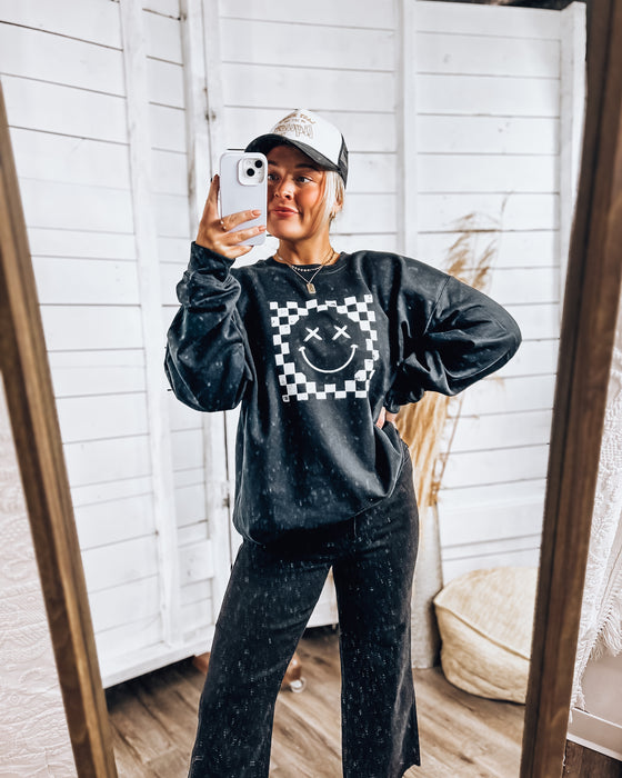 Check Your Happy Unisex Crewneck [black]