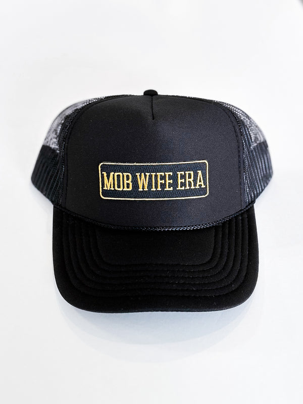 "Mob Wife Era" Trucker Hat [black/gold]