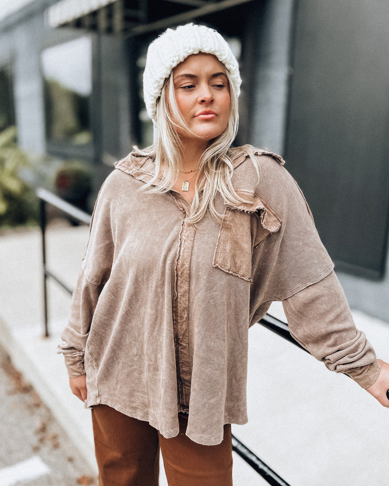 Wanderlust Top [mocha]