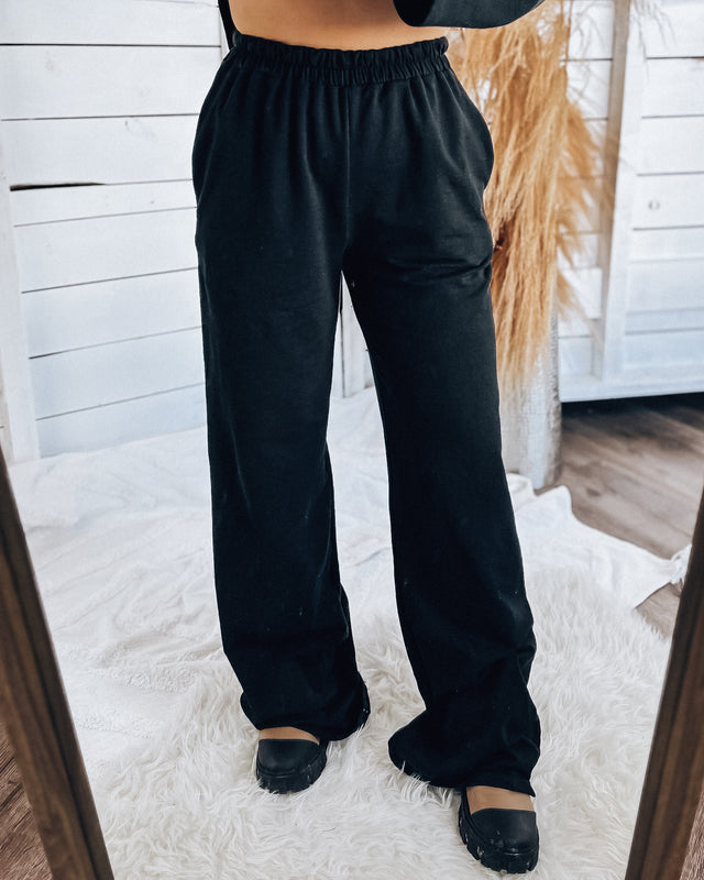 Forever Fly Wide Leg Joggers [black]