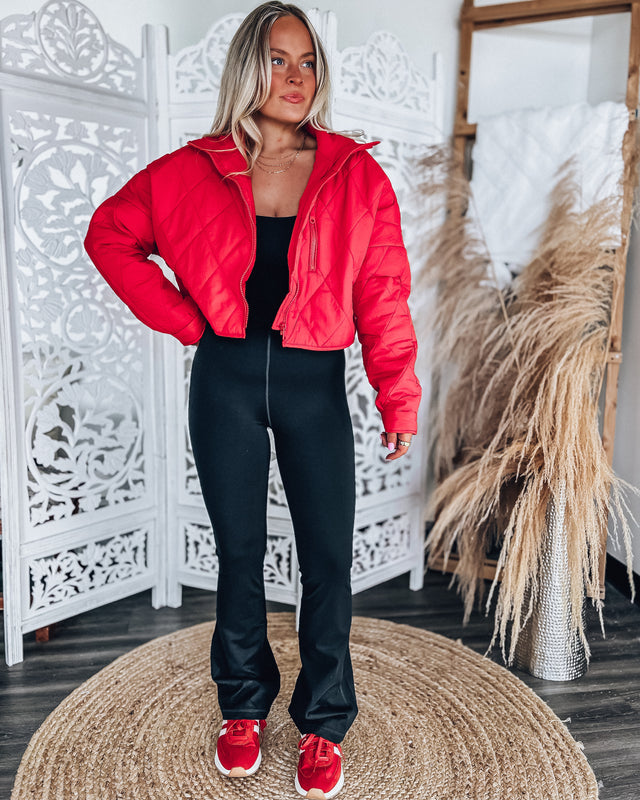 Performance Puffer [poppy red]