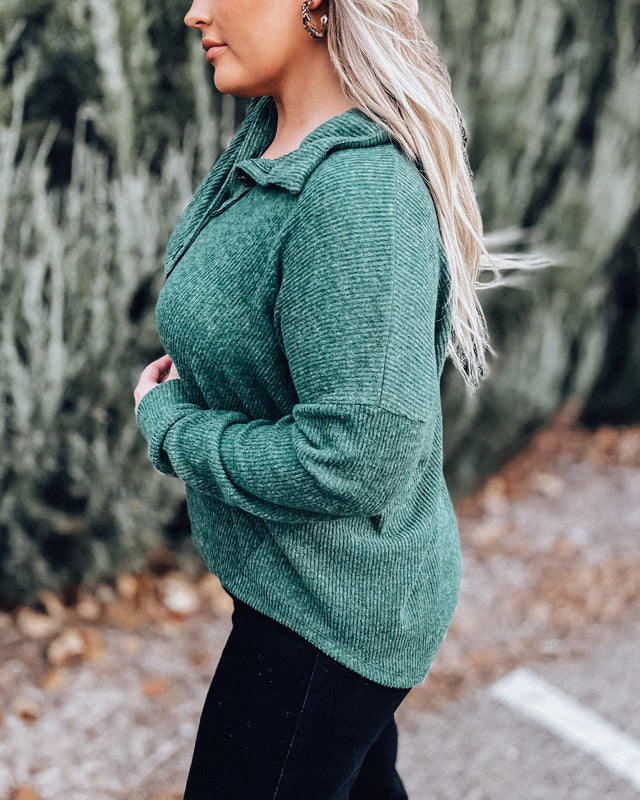 Leading Line Lightweight Top [dk green]