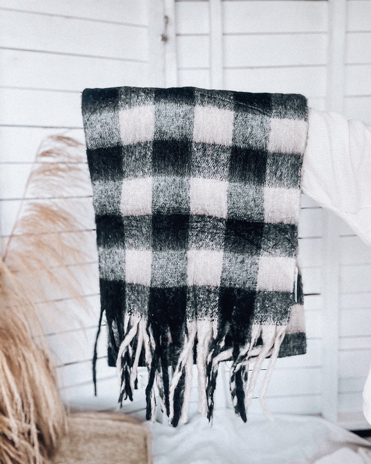 RESTOCKED: Plaid Checkered Scarf [blk&beige]