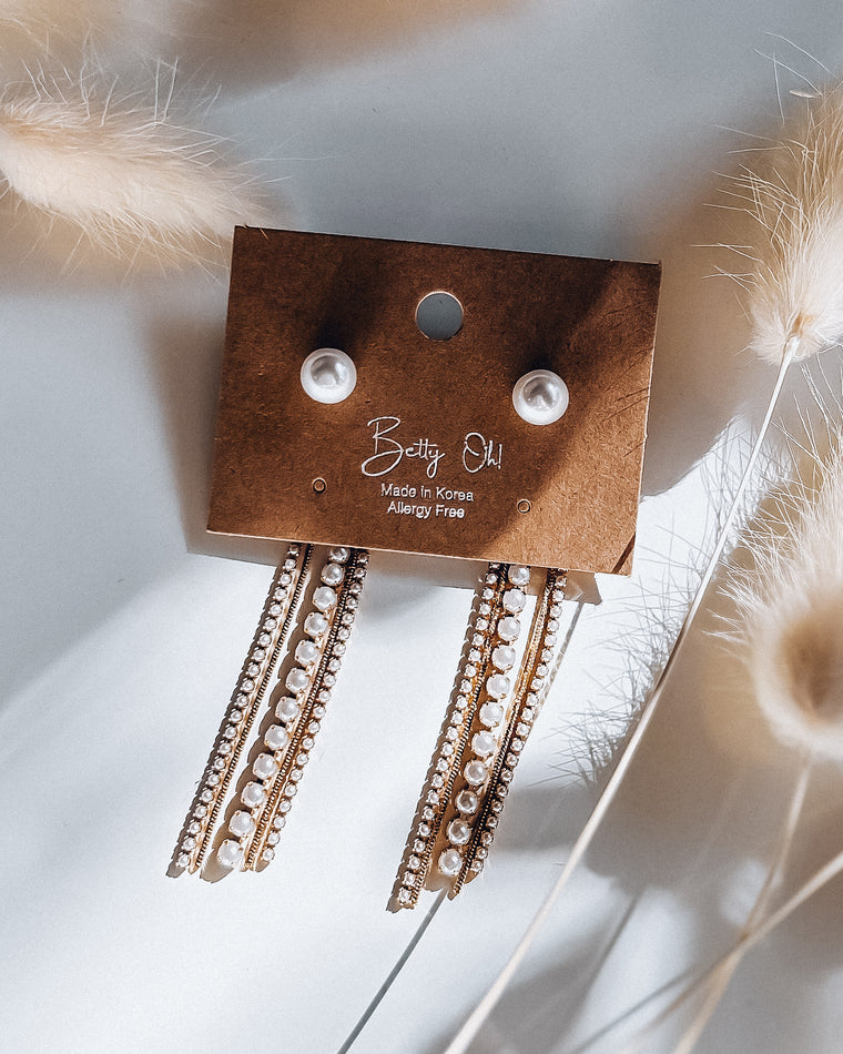Pearl Tassel Earrings [gold]