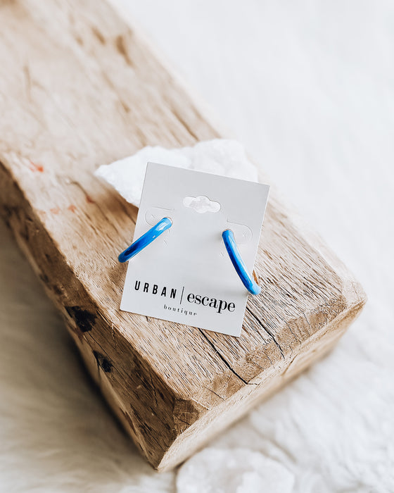 Enamel Hoop Earrings [blue]