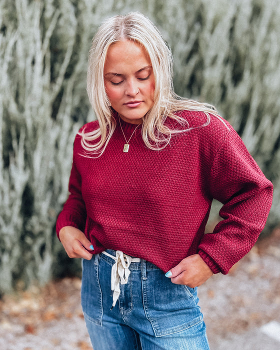 Round Neck Sweater [cabernet]