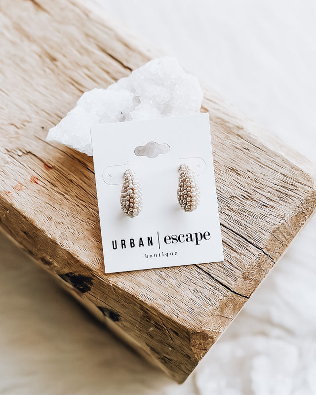 Pearl Chunky Hoop Earrings [gold]