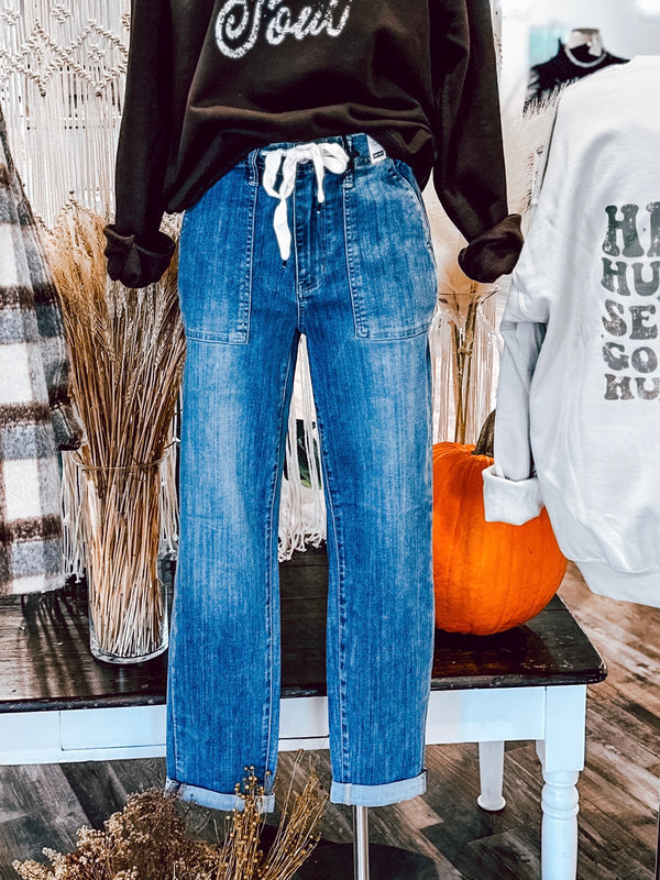 Peyton Pull on Denim Joggers [medium wash]