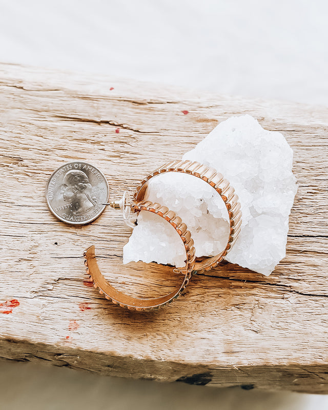 Ridged Hoop Earrings [gold]