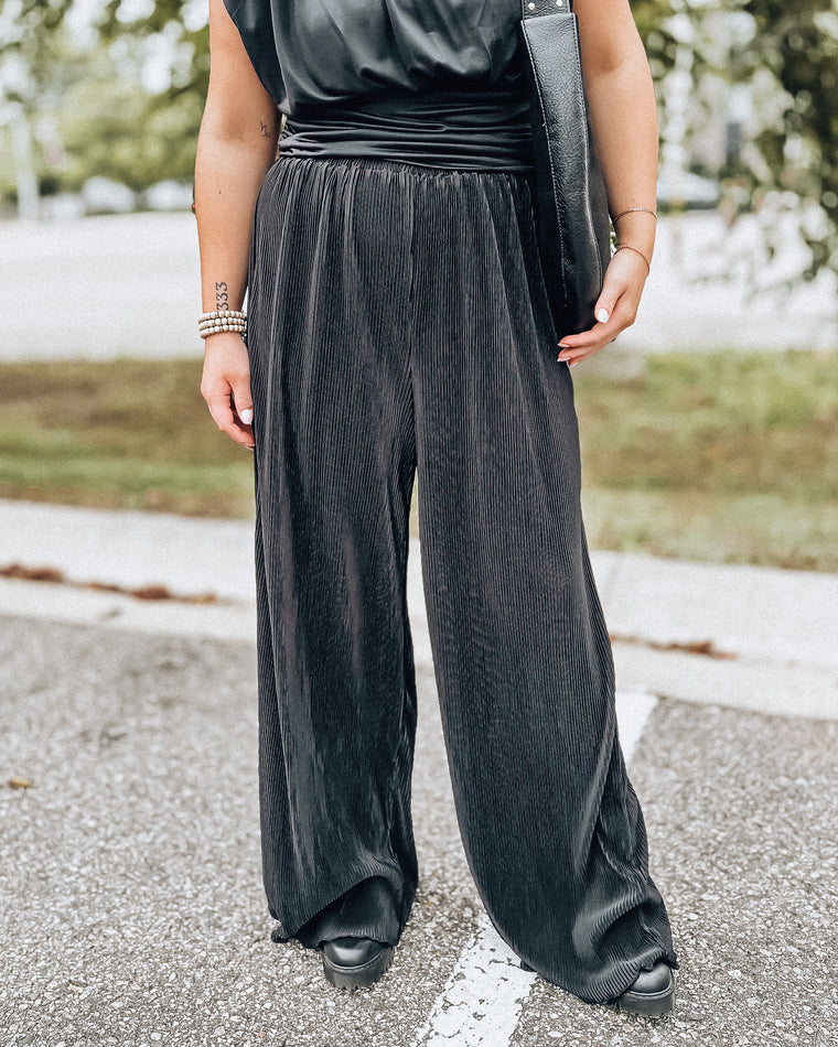 Keeping Chic Pants [black]