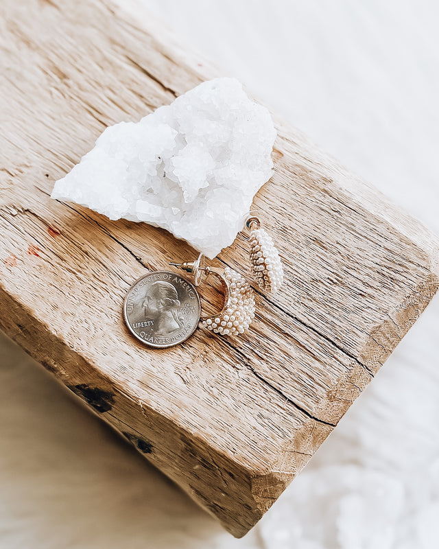 Pearl Chunky Hoop Earrings [gold]