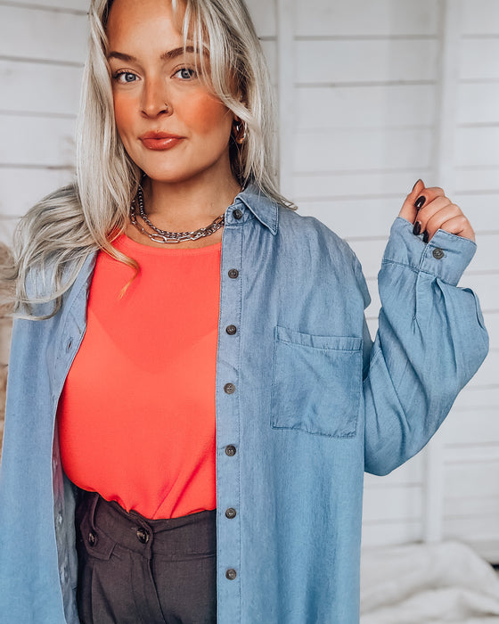 Collared Button Down Chambray Top [blue]