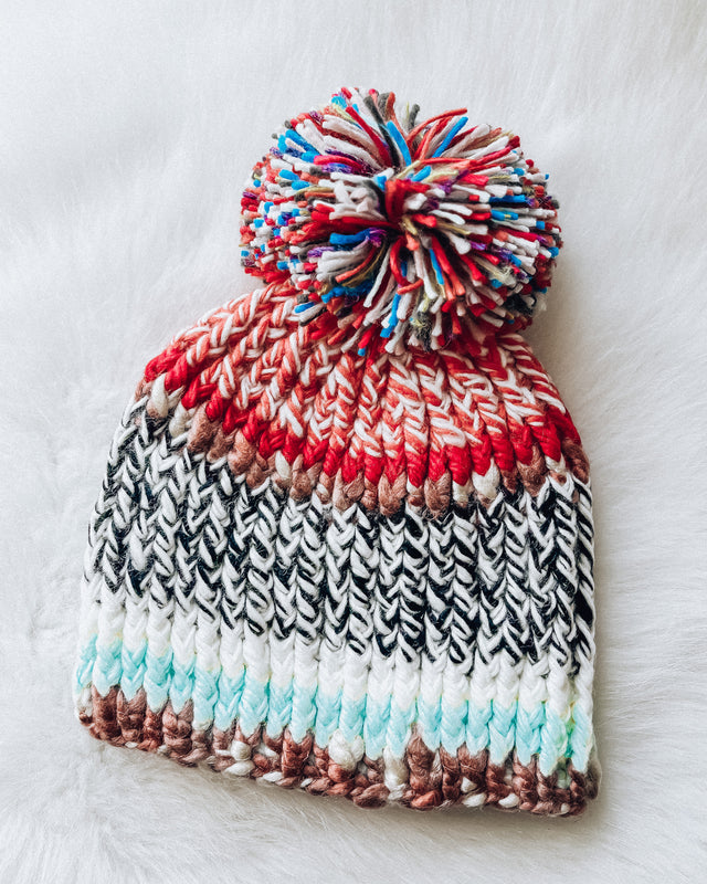 Colorblock Pom Hat [pink/black]
