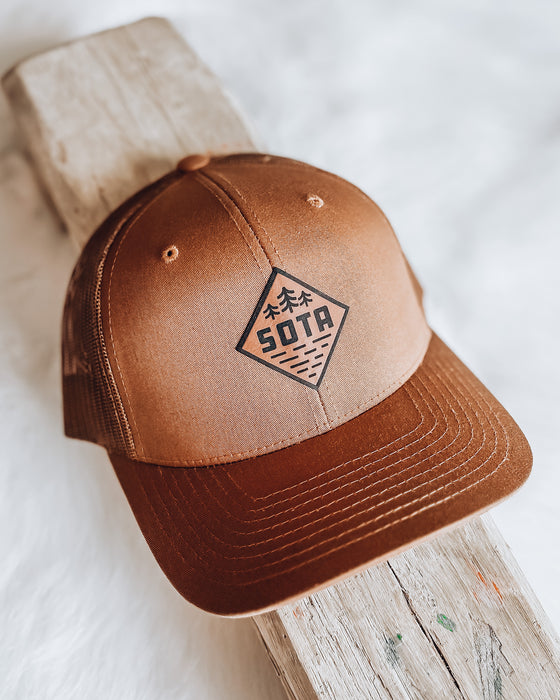 Tree Trio Snapback [camel]
