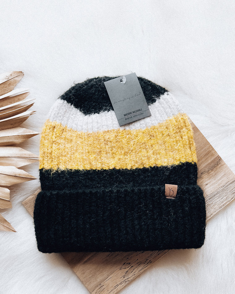 Colorblocked Beanie Hat [black/gold]