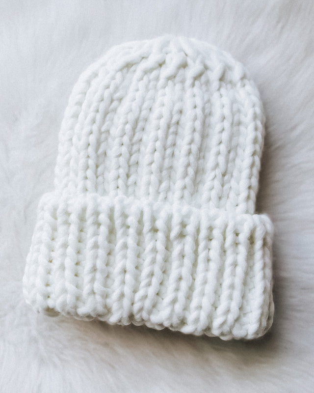 Chunky Knit Beanie [white]