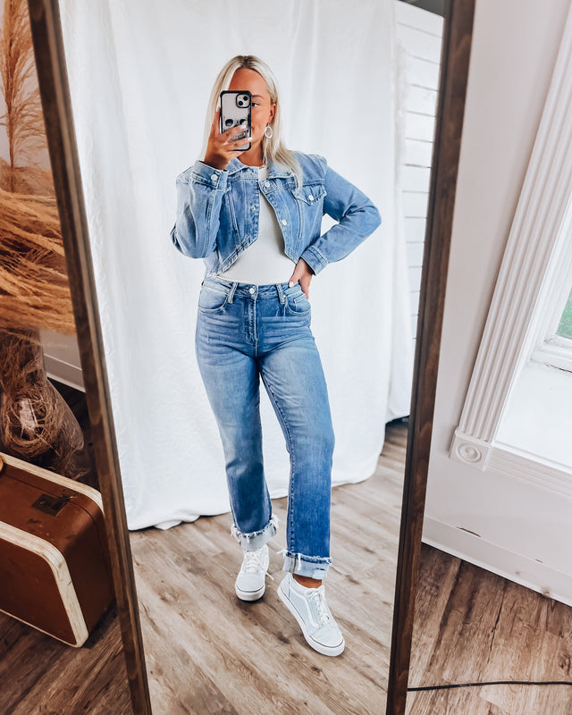 Lenni Mid Rise Jean [medium denim]