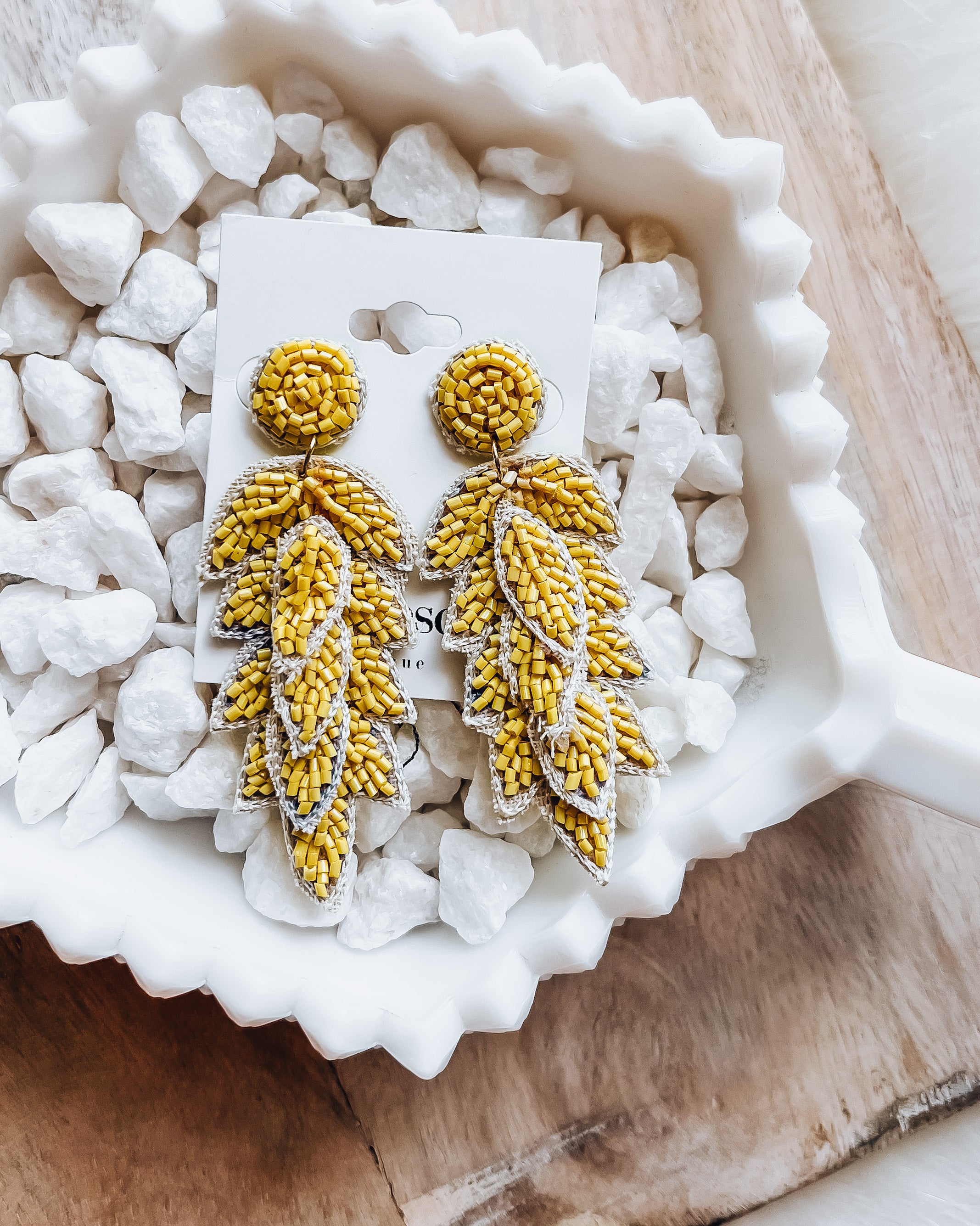 Beaded Leaf Earrings [yellow]