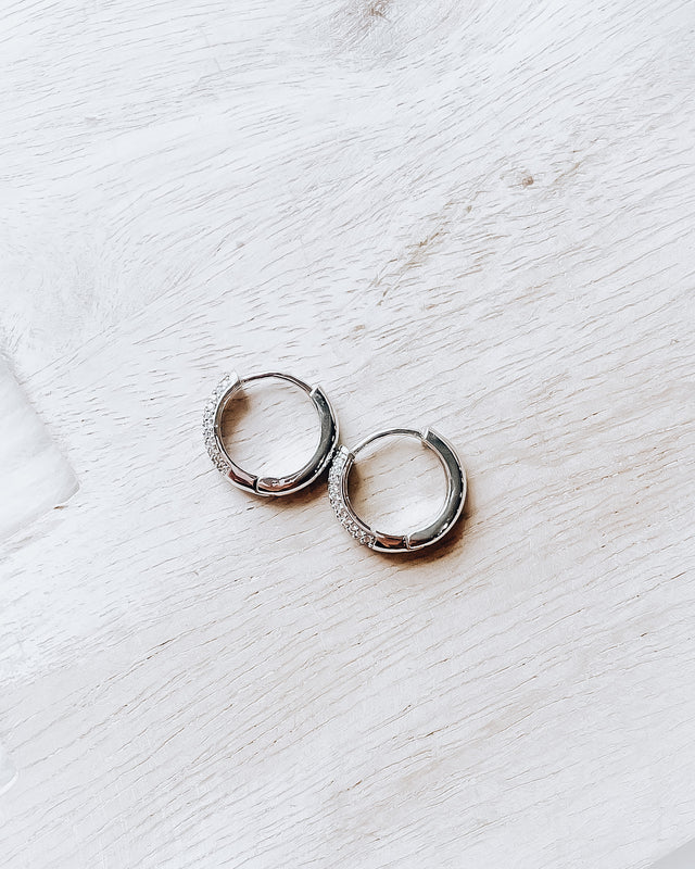 Dainty Diamond Hoop Earrings [silver]