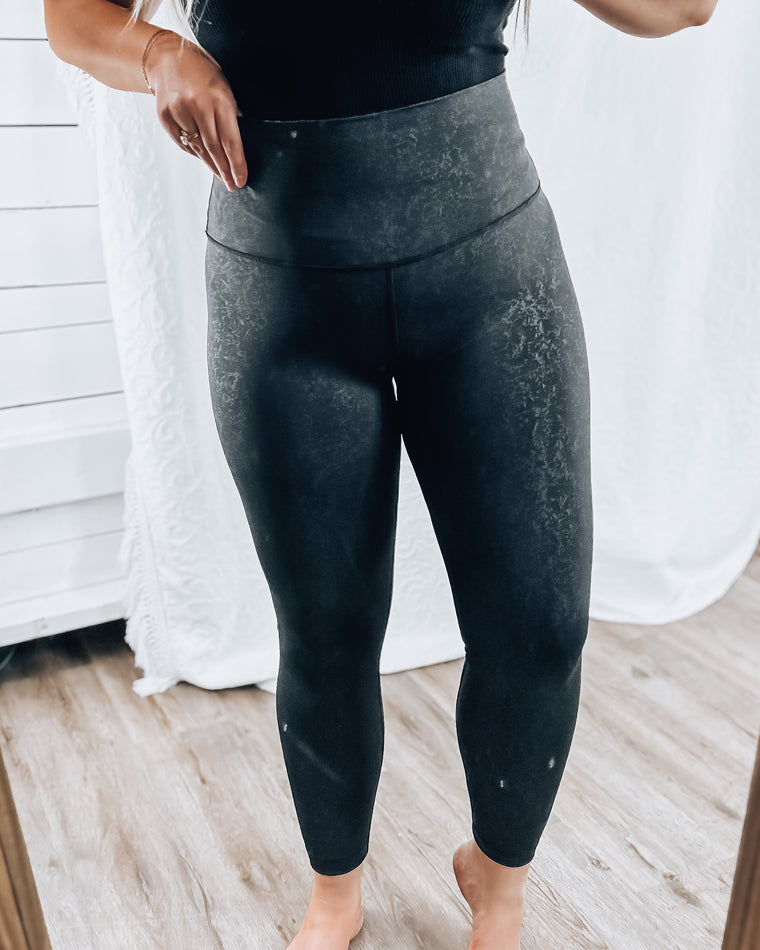 Cool & Collected Leggings [textured black]