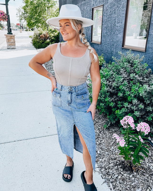 Love Letter Skirt [med wash]