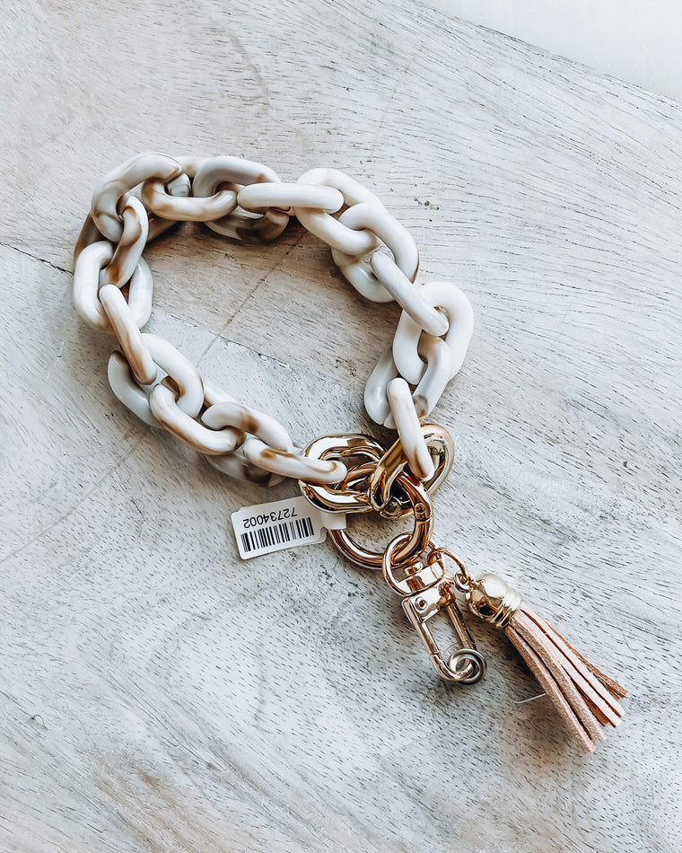 Chain Key Wristlet [neutral tortoise]