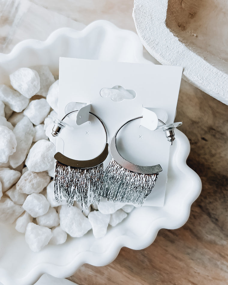 Empress Dangle Hoop Earrings [silver]