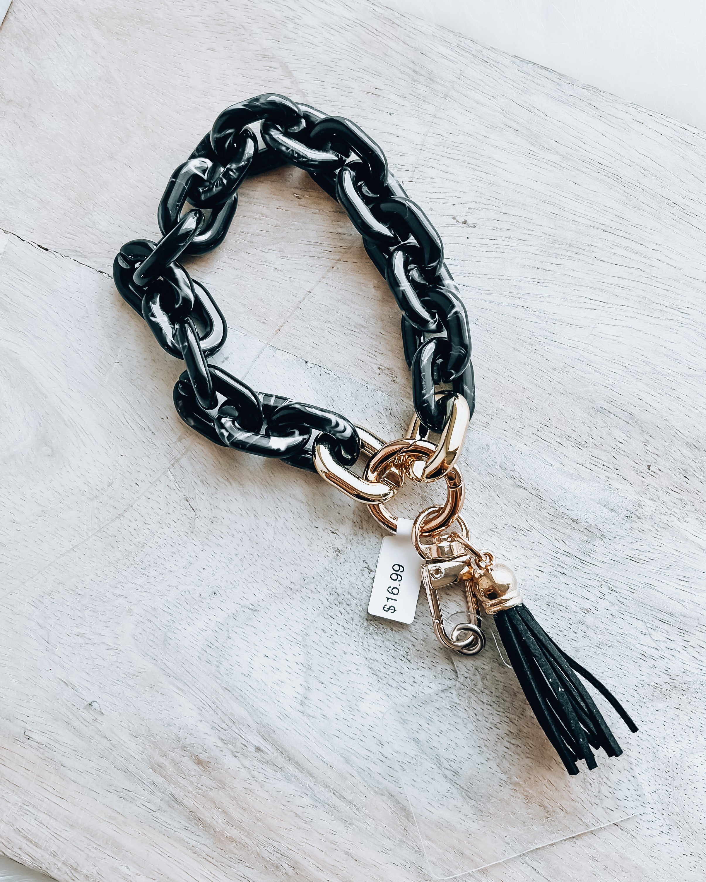 Chain Key Wristlet [black]