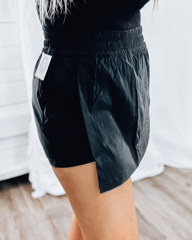 Hikers Oasis Utility Skort [black]