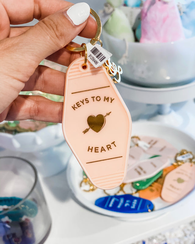 key tag [heart]