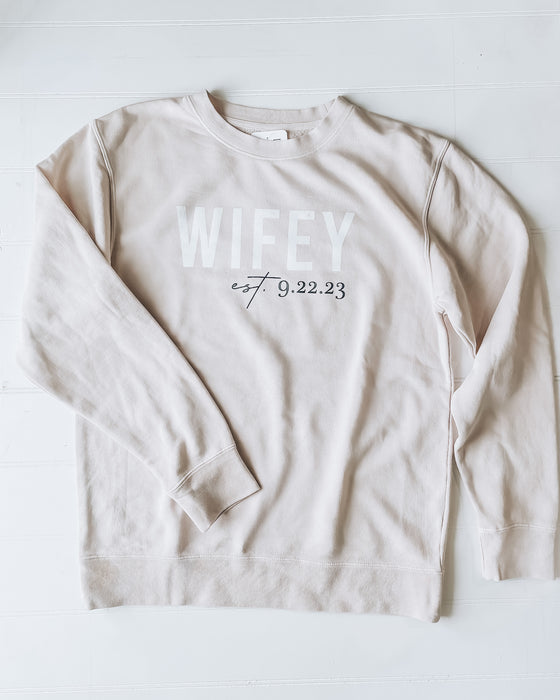 Custom wedding date WIFEY Crewneck [sand/white]